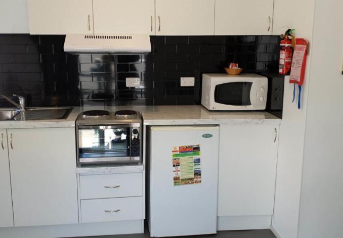 Borderland Wodonga Holiday Park Экстерьер фото